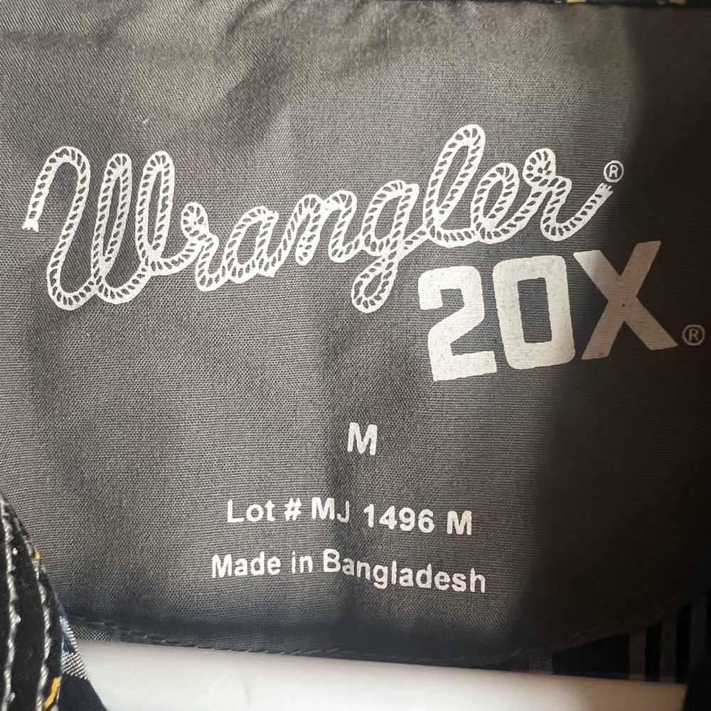 Wrangler 20x dress shirt